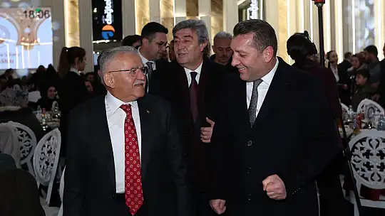 Başkan Büyükkılıç, Ramazan'ın bereketini iki ayrı iftarda vatandaşlarla paylaştı