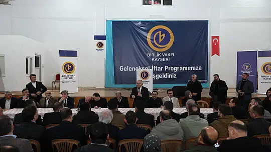 Başkan Büyükkılıç, Ramazan'ın bereketini iki ayrı iftarda vatandaşlarla paylaştı