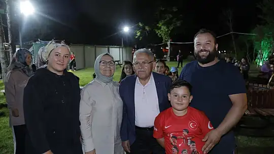 Başkan Büyükkılıç, Sarımsaklı'da kamp ateşini yaktı