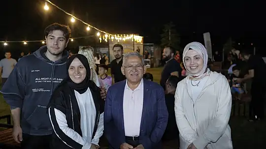 Başkan Büyükkılıç, Sarımsaklı'da kamp ateşini yaktı