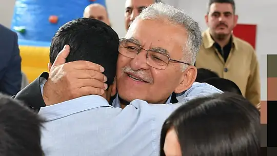 Başkan Büyükkılıç, Sevgi Evleri'nde düzenlenen bayramlaşmaya katıldı