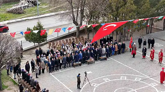 Başkan Büyükkılıç sözünü tuttu: Sarıoğlan'da nevruz coşkusu mehteranla taçlandı
