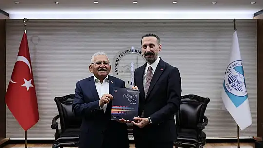 Başkan Büyükkılıç'tan '2025 Türkiye Kültür Yolu Festivali' istişaresi