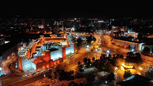 Başkan Büyükkılıç'tan '2025 Türkiye Kültür Yolu Festivali' istişaresi