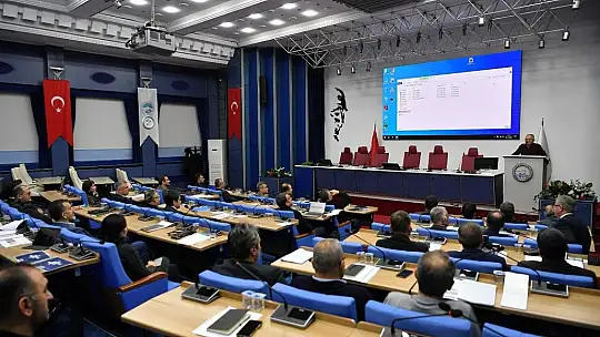 Başkan Büyükkılıç'tan '2025 Yılı Değerlendirme ve 2026 Yılı Yol Haritası Zirvesi'