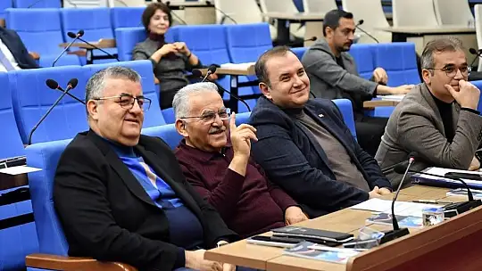 Başkan Büyükkılıç'tan '2025 Yılı Değerlendirme ve 2026 Yılı Yol Haritası Zirvesi'