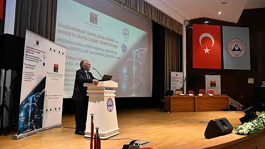 Başkan Büyükkılıç'tan 'yapay zekâ ve 'akıllı şehircilik' iş birliği çağrısı