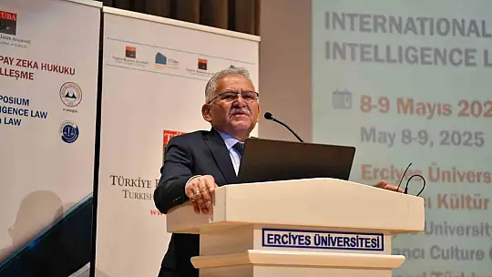 Başkan Büyükkılıç'tan 'yapay zekâ ve 'akıllı şehircilik' iş birliği çağrısı
