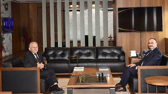 Başkan Büyükkılıç'tan Ankara çıkarması