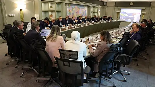 Başkan Büyükkılıç'tan Ankara'da verimli istişare toplantısı