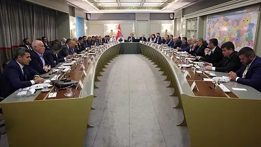 Başkan Büyükkılıç'tan Ankara'da verimli istişare toplantısı