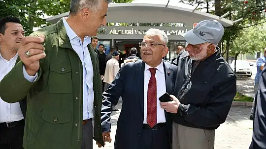 Başkan Büyükkılıç'tan anlamlı 'bayram' ziyaretleri