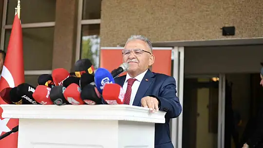 Başkan Büyükkılıç'tan anlamlı 'bayram' ziyaretleri