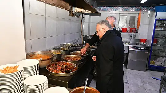Başkan Büyükkılıç'tan Camikebir'de Gönül Belediyeciliği Buluşması