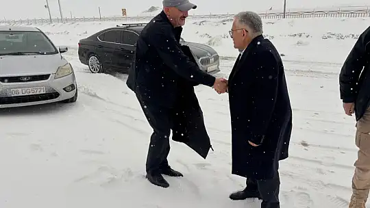 Başkan Büyükkılıç'tan Erciyes Kayak Merkezi'nde esnaf ziyareti