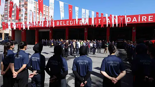 Başkan Büyükkılıç'tan geleceğin itfaiyecilerine altın nasihatler