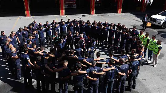 Başkan Büyükkılıç'tan geleceğin itfaiyecilerine altın nasihatler