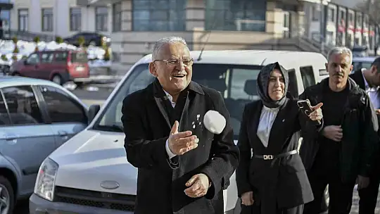 Başkan Büyükkılıç'tan Hacılar'da Ramazan'ı Şerif ziyaretleri