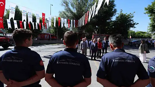 Başkan Büyükkılıç'tan itfaiye personeline: 'İyi ki varsınız'