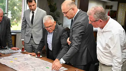 Başkan Büyükkılıç'tan karayolları ile ulaşımın geleceği için güç birliği