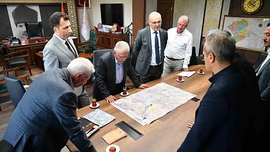 Başkan Büyükkılıç'tan karayolları ile ulaşımın geleceği için güç birliği