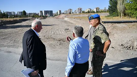 Başkan Büyükkılıç'tan, Kartal Katlı Kavşağı'na alternatif güzergâh çalışmalarına yakın takip