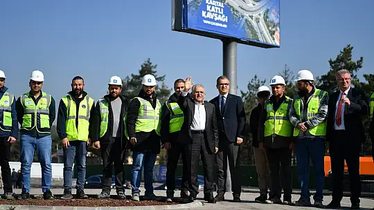 Başkan Büyükkılıç'tan Kartal Katlı Kavşağı'na yakın takip: 'Verimli bir şekilde çalışmalar sürüyor'