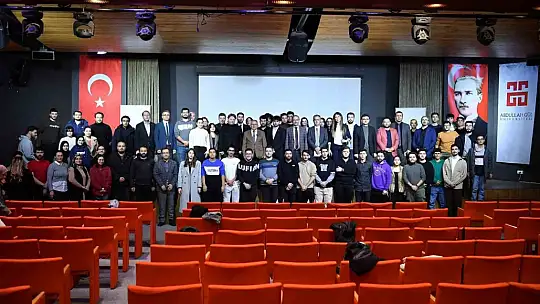 Başkan Büyükkılıç'tan Kayseri'yi tercih eden gençlere tebrik