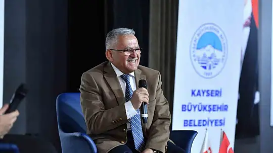 Başkan Büyükkılıç'tan Kayseri'yi tercih eden gençlere tebrik