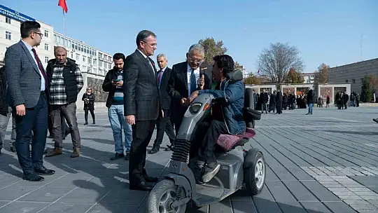 Başkan Büyükkılıç'tan özel ihtiyaçlı vatandaşlara ulaşımda büyük kolaylık