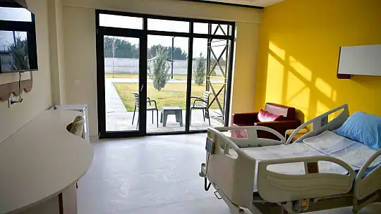 Başkan Büyükkılıç'tan Saffet Arslan Palyatif Bakım Merkezi'ne yakın takip