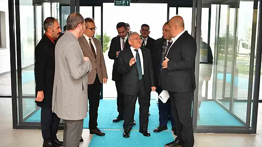 Başkan Büyükkılıç'tan Saffet Arslan Palyatif Bakım Merkezi'ne yakın takip