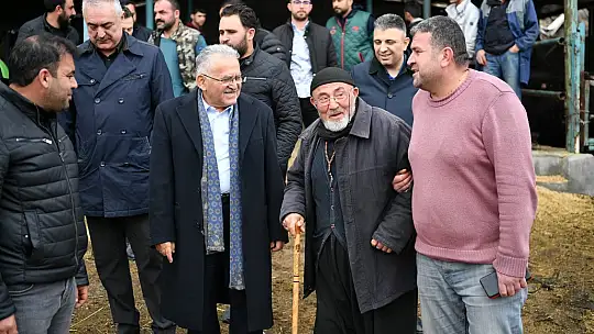Başkan Büyükkılıç'tan üreticilere 100 manda