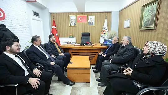 Başkan Büyükkılıç'tan Yahyalı ve Yeşilhisar'a Ramazan ayı ziyaretleri