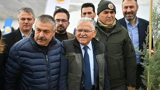 Başkan Büyükkılıç'tan yeşil vatan sevdasıyla geleceğe nefes: 35 bin fidan dikildi