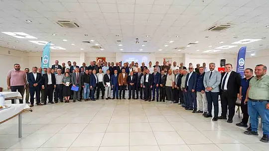 Başkan Büyükkılıç, Tomarza'da muhtarlarla istişare etti