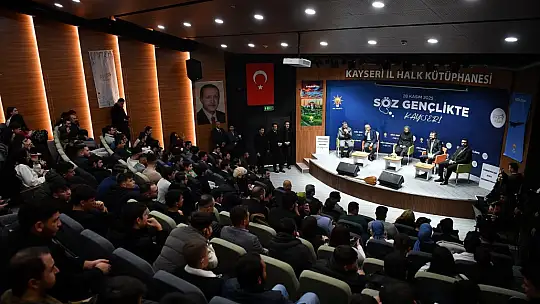 Başkan Büyükkılıç ve Genel Başkan Yardımcısı Kaya gençlerle buluştu