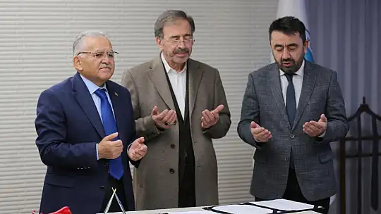Başkan Büyükkılıç ve hayırsever Birdal cami için protokol imzaladı