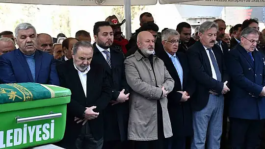 Başkan Büyükkılıçın ağabeyi Ramazan Büyükkılıç toprağa verildi