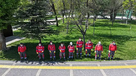 Başkan Çolakbayrakdar, '12 ay kesintisiz çevreci uygulamalarla geleceği koruyoruz'