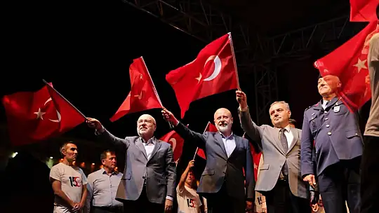 Başkan Çolakbayrakdar: '15 Temmuz ruhu, milletimizin iradesinin en güçlü nişanesidir'