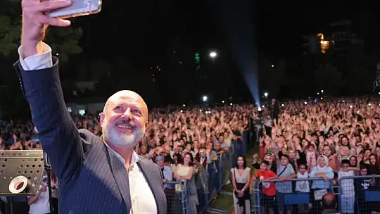 Başkan Çolakbayrakdar: '38 günlük organizasyonu belediye bütçesinden tek kuruş harcamadan gerçekleştirdik'