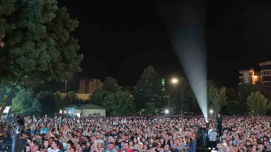 Başkan Çolakbayrakdar: '38 günlük organizasyonu belediye bütçesinden tek kuruş harcamadan gerçekleştirdik'
