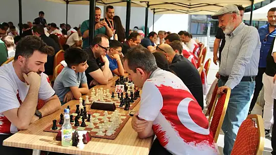 Başkan Çolakbayrakdar: 'Aileyi güçlendiren her adımın yanında olmaya devam edeceğiz'