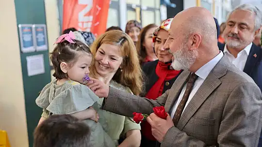 Başkan Çolakbayrakdar: 'Akademiler, artık sadece eğitim değil, sosyal hayatın merkezi oldu'