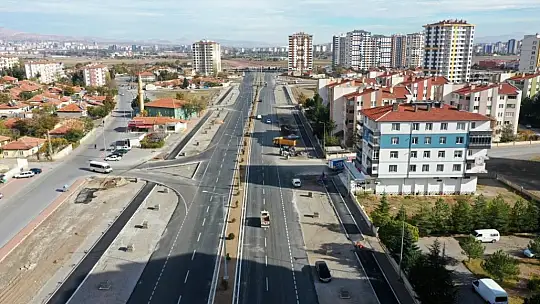 Başkan Çolakbayrakdar: 'Asfaltta da tarihi bir rekor kırmanın haklı gururunu yaşıyoruz'