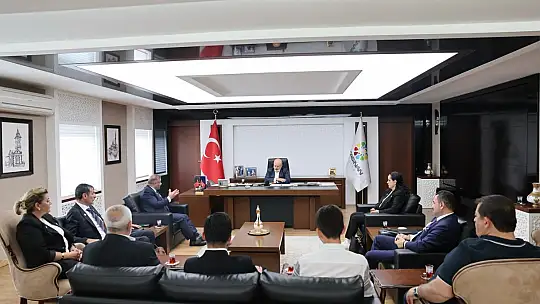 Başkan Çolakbayrakdar: 'Avrupa'daki kardeşlerimizin yanındayız, destek vermeye hazırız'