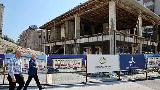 Başkan Çolakbayrakdar: 'Bilginin, eğitimin ve sosyal hayatın merkezi olacak yeni bir eseri daha kazandırıyoruz'