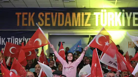 Başkan Çolakbayrakdar: 'Büyük ve güçlü Türkiye için kararlılıkla ilerliyoruz'