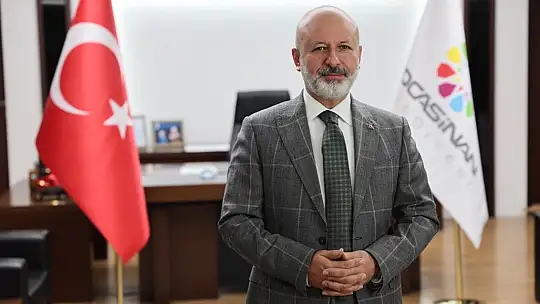 Başkan Çolakbayrakdar, 'Depremzede kardeşlerimizin her daim yanındayız'